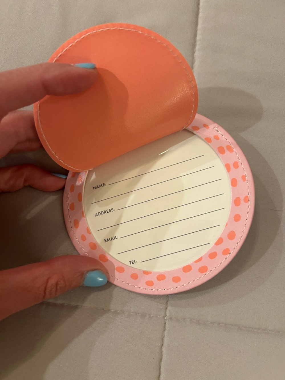 NWT Kate Spade New York Pink & Coral Polka Dot Luggage Tag Golf Ball Design - Picture 3 of 4